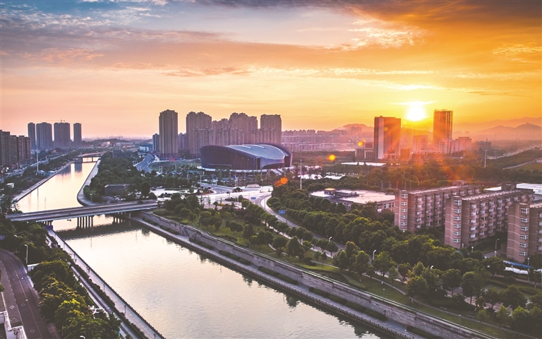 浙江奉化高质量发展谱新篇 "五年奉献一个新奉化"_新浪财经_新浪网