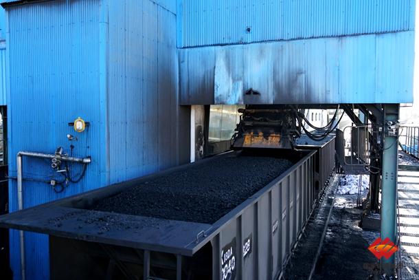 新朔铁路煤炭年累运量创公司成立来历史新高