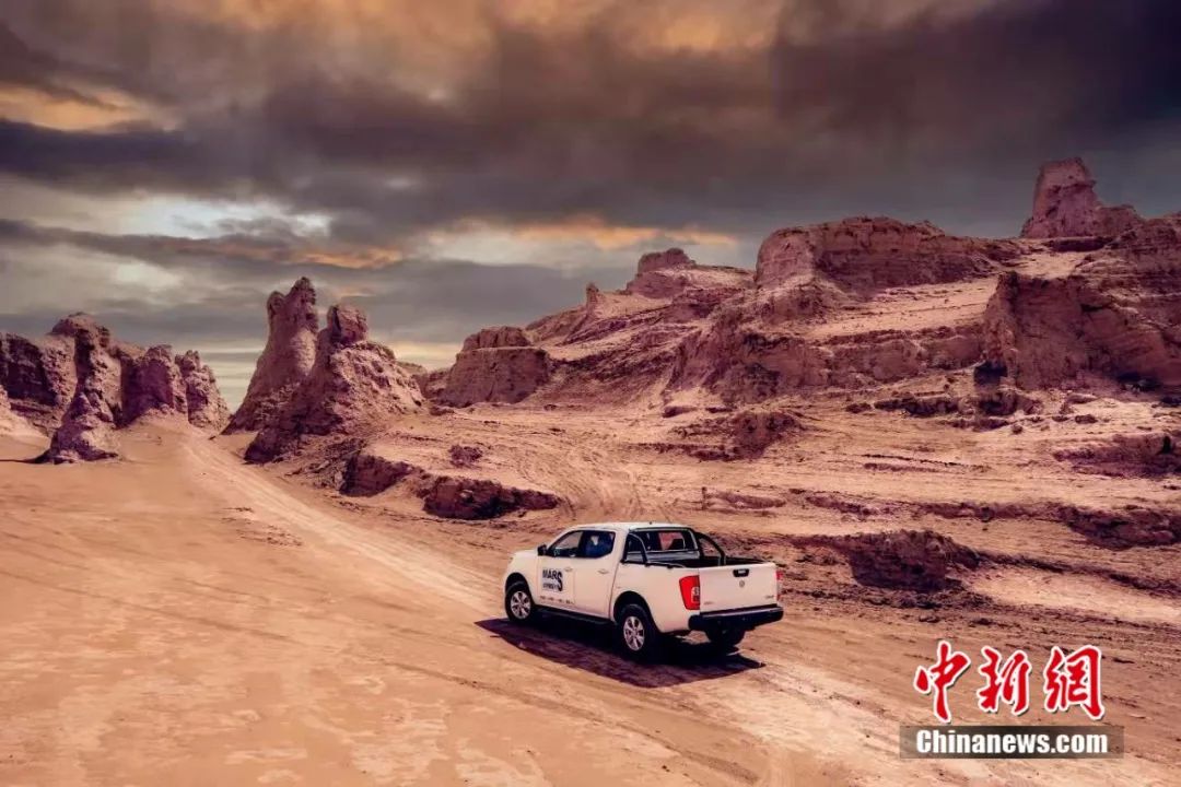 火星一号公路,冷湖火星小镇目前已经建成图为冷湖石油小镇遗址.