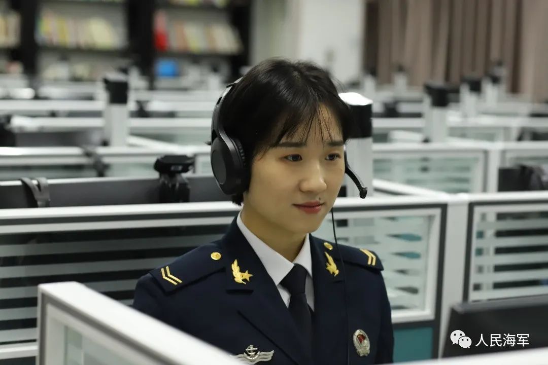 在2021年我通过努力实现了从一名地方青年到合格报务员的转变今年我