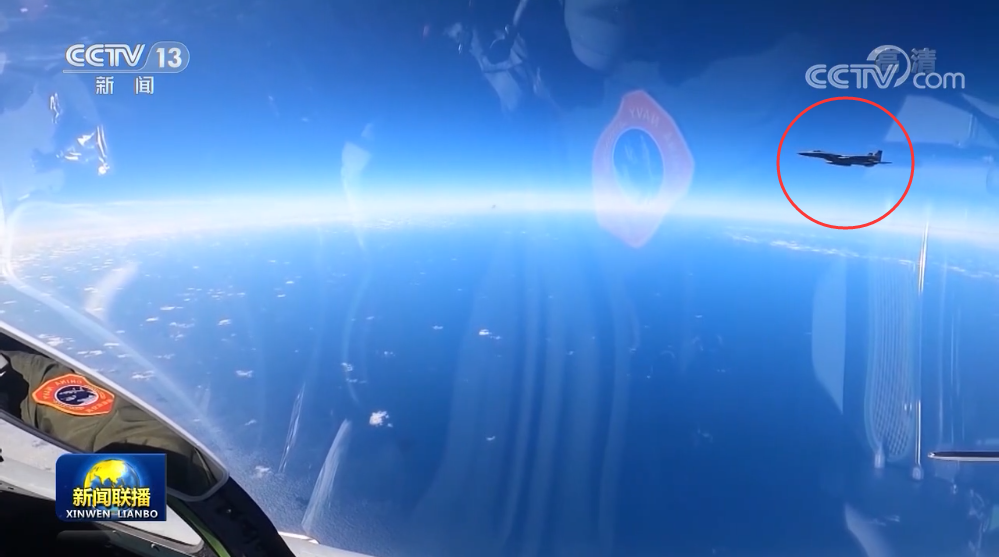 辽宁舰远航训练有多贴近实战载机歼15飞行员目视f15战机