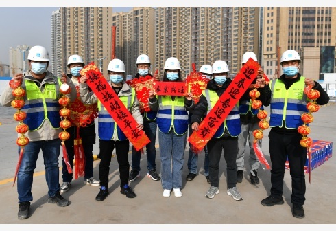 春节就地过年是否为强制性措施？权威回应：不允许搞“一刀切”