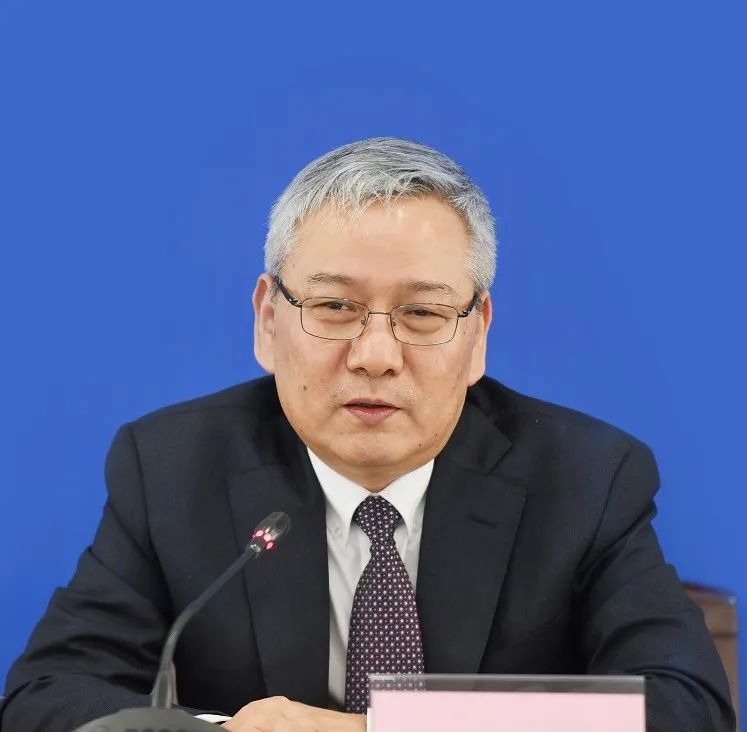 马天禄■ 人民银行重庆营业管理部主任◆主要有"三个搬":●第一,将