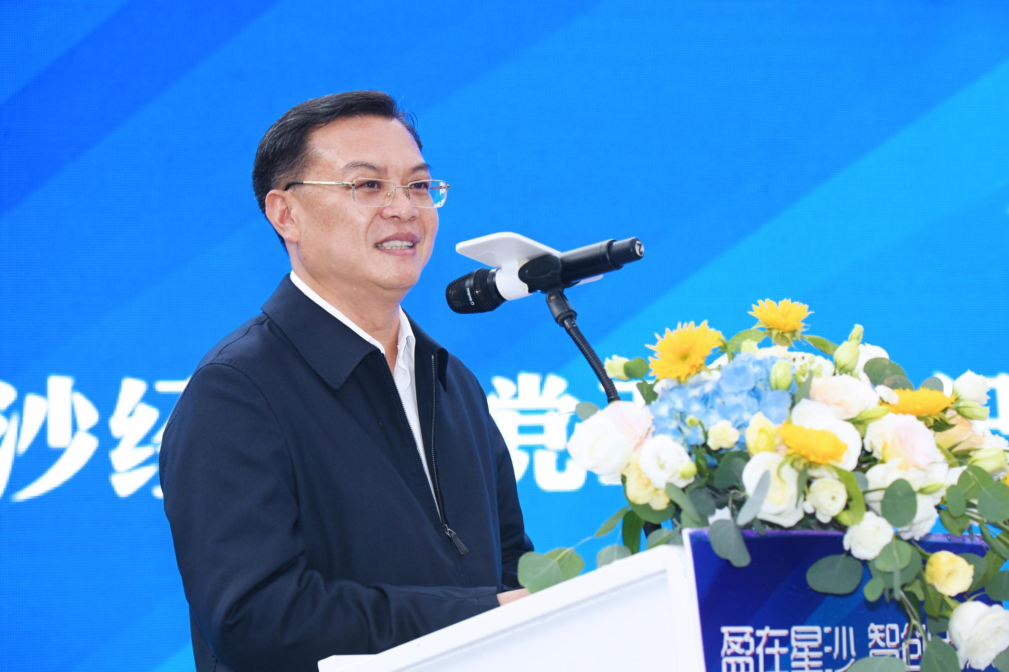 (图片说明:长沙市委常委,长沙县委书记沈裕谋)