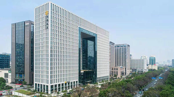 财通证券总部大楼坚持以专业而赢,持续因稳进而赢,始终为客户而赢.