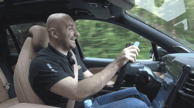 德国博主汽车狂人测评蔚来ES6