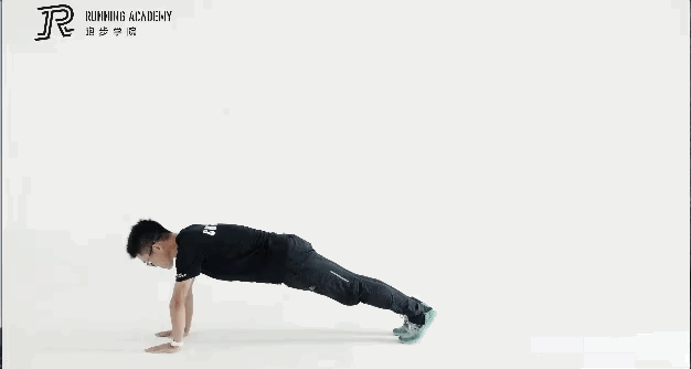 ▲ 此动图来自30天力量训练计划