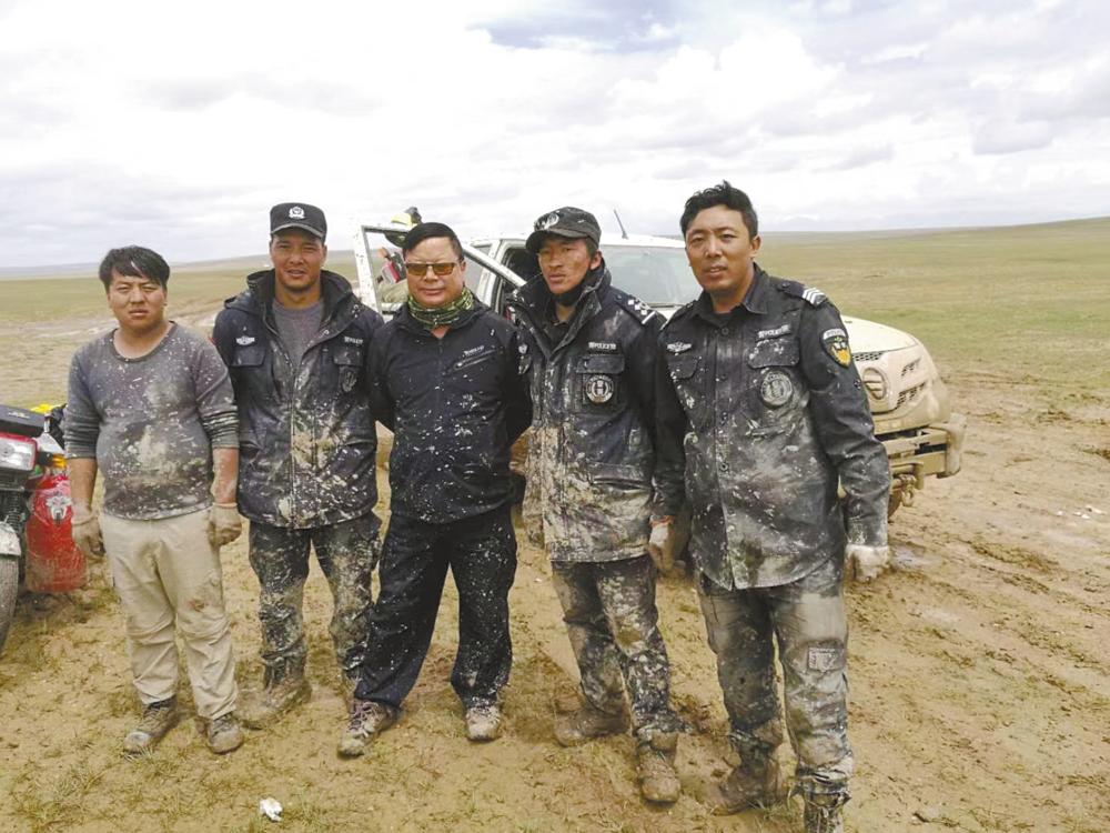 青海省三江源国家公园管理局长江源园区可可西里管理处党委书记,主任