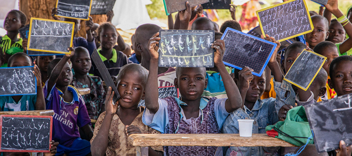 教育慈善基金拨款3330万美元 应对西非萨赫勒三国教育危机