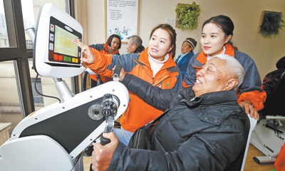 关注银发经济：建立健全老龄产品质量标准体系 提供优质产品