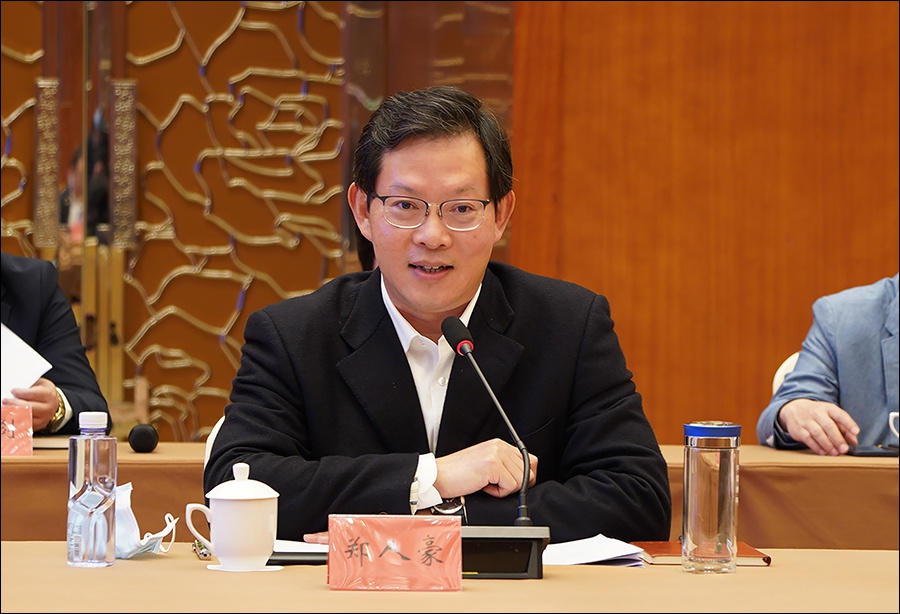 缪建民拜会湛江市委书记郑人豪,市长曾进泽