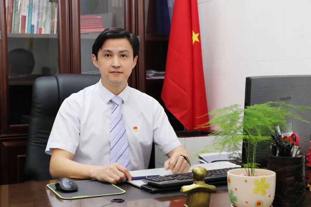 我校中医药学院肖炜获国家青年岐黄学者称号