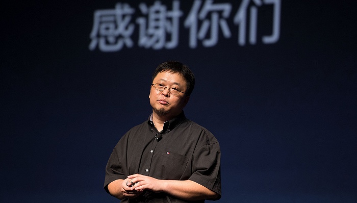 “被打假”之后 罗永浩回应一切：翻车越狠，人设越稳