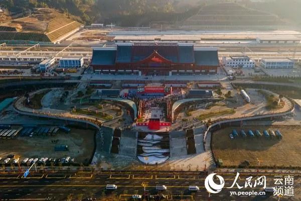 大临铁路临沧站.(人民网 虎遵会 摄)