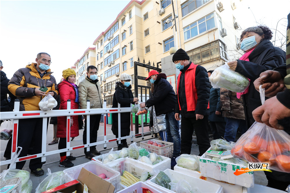 高清组图石家庄疫情防控下的社区生活