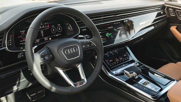 奥迪rsq8尊享版正式上市售18474万元