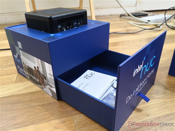 英特尔包装盒玩出花儿:愣是做了一套房!|英特尔|包装|Intel_新浪科技_新浪网