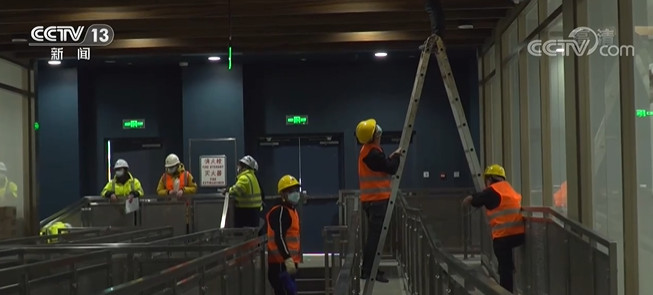 北京城市副中心3000余名建设者在岗过年