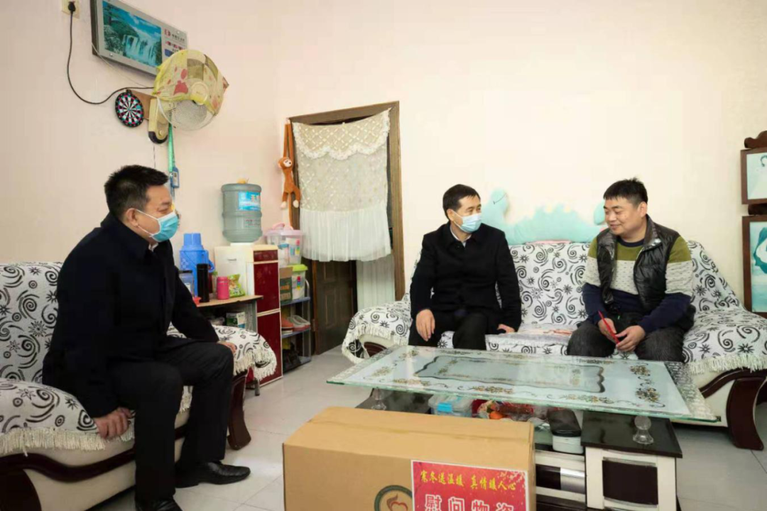 田金昌到容城县和安新县进行春节走访慰问