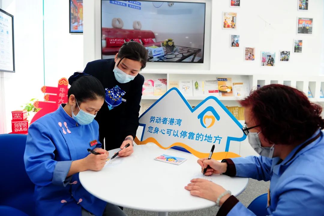 金融服务不打烊!