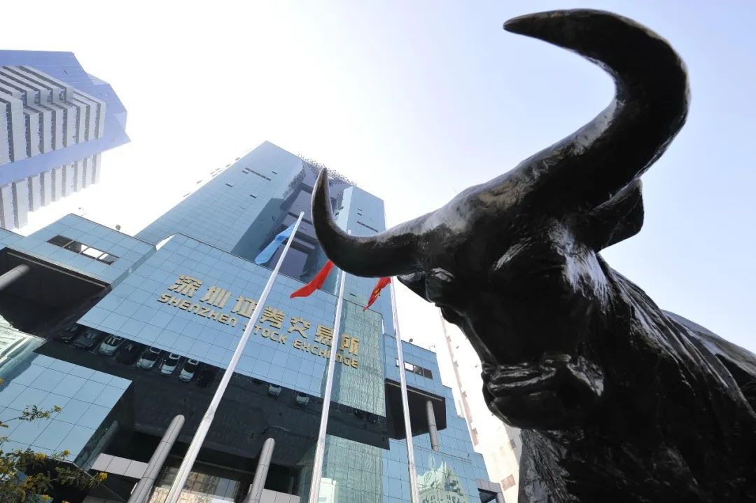 导语:回顾2005年至2018年的历史,a股共有5轮大小牛市,大牛市从2005年