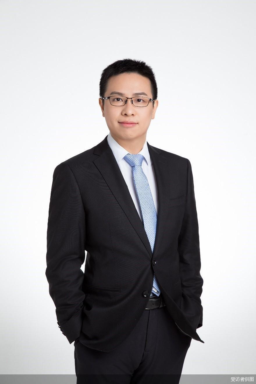 开云体育- 开云体育官方网站- 开云体育APP 最新2025冯明远卸任副总：明星基金经理为何拒绝高管职位？