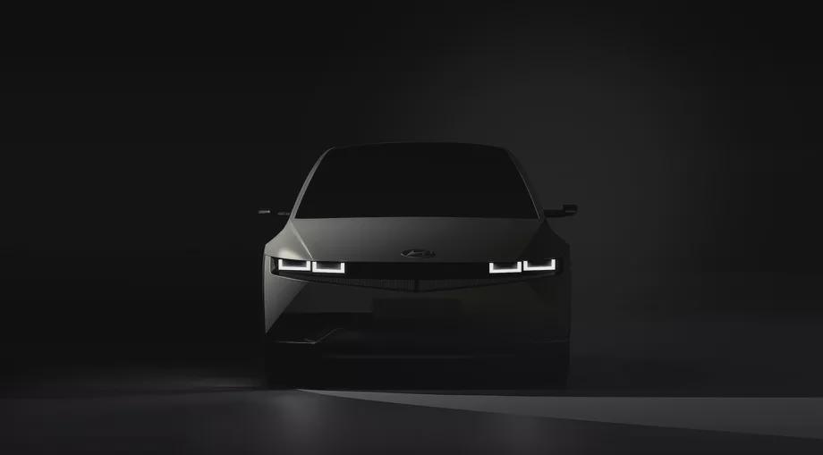 现代预告了E-GMP平台电动新车Ioniq 5的首批内饰照片