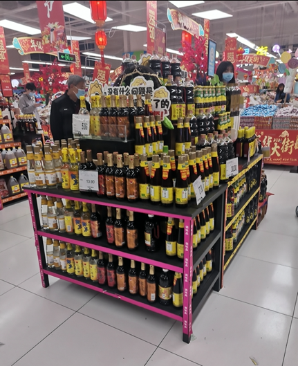 (2)厨邦金品生抽  生产日期2020年11月(1)厨邦酱油  生产日期2020年12