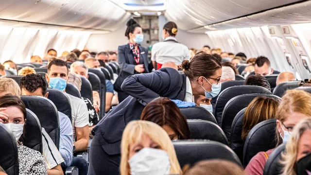 美国2020年航空客运量下降60.1% 创1984年以来最低纪录