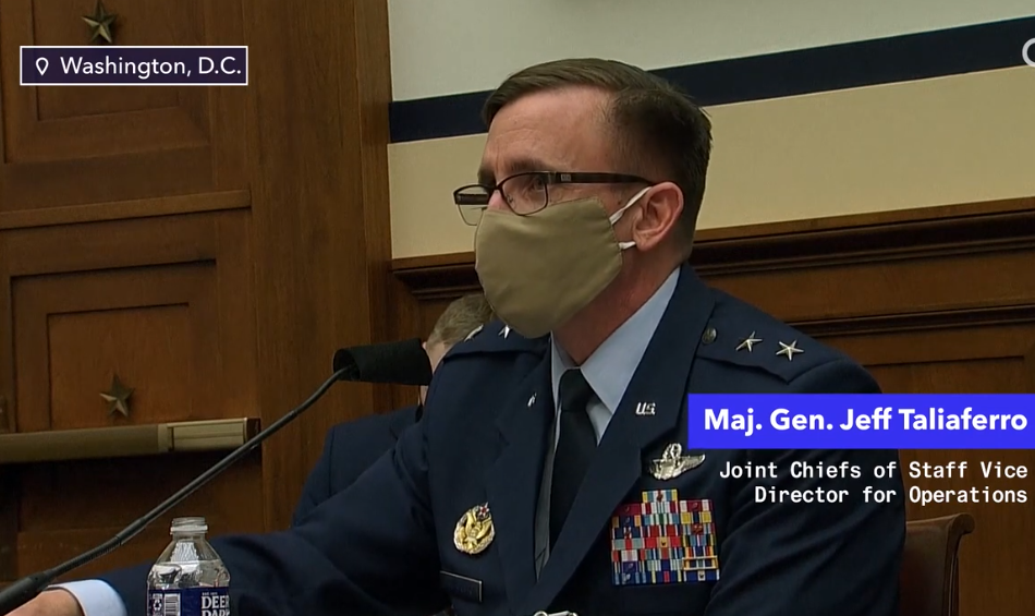 塔里亚法诺首次透露，三分之一的现役美军拒绝接种疫苗 视频截图