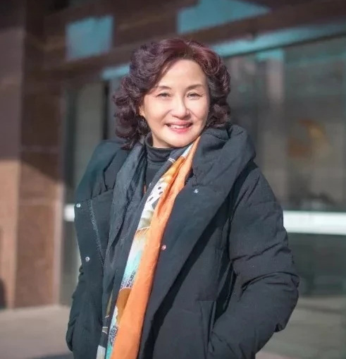 卢静当我站上1984年春晚的舞台