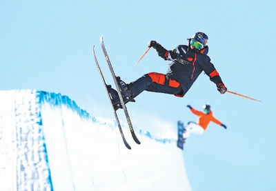 雪白冬奥“黑科技”：雪质扎实、设备暖心、训练科学