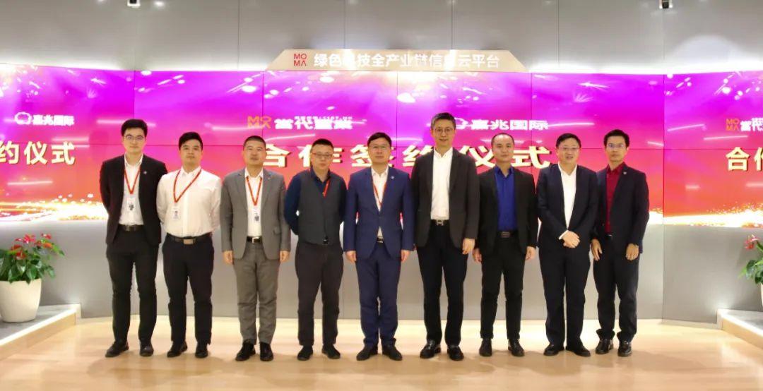 中澳进出口代理市场动态探析：机遇与挑战并存
