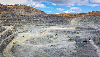 矿山修复缓慢、披上“迷彩服”造假 中铝、中建材集团挨批