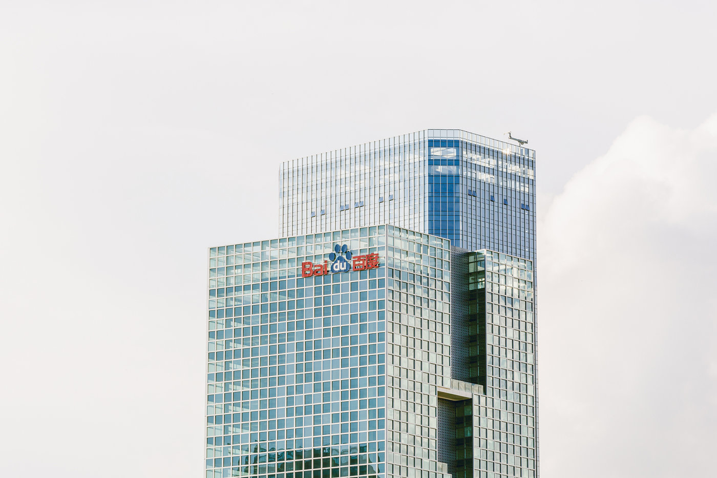 百度不宜捧杀和棒杀