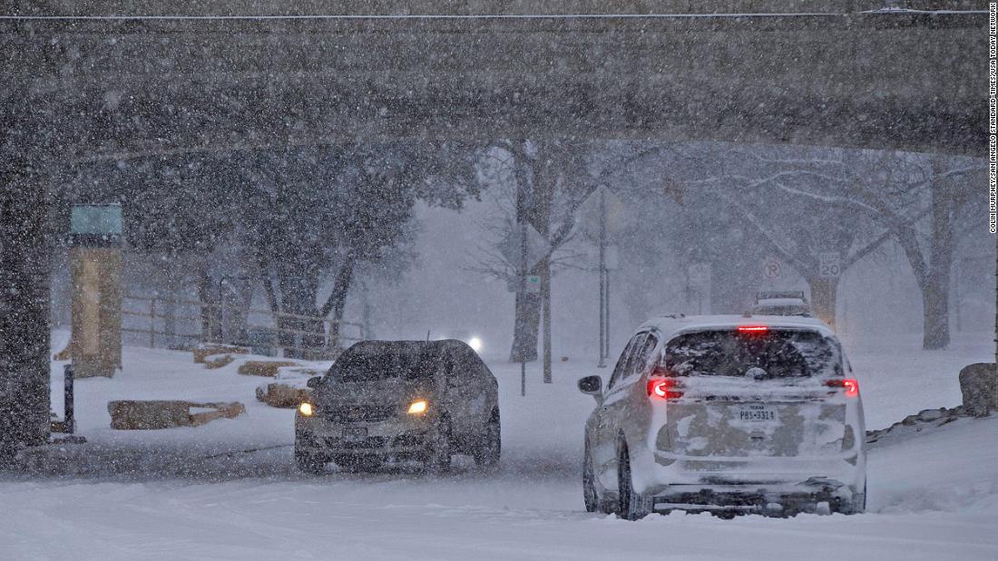 △美国得克萨斯州遭遇暴风雪袭击（图片来自：CNN）