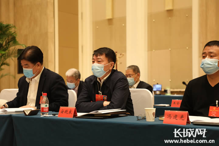 河北省人大代表,中国雄安集团党委常委,副总经理安晓良.