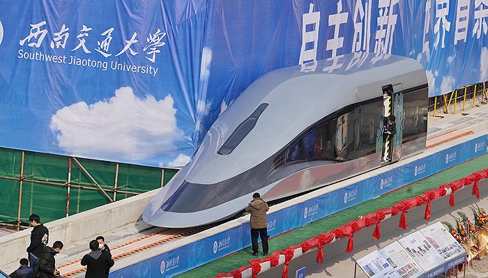 西南交大高速磁悬浮工程样车。图片来源：视觉中国