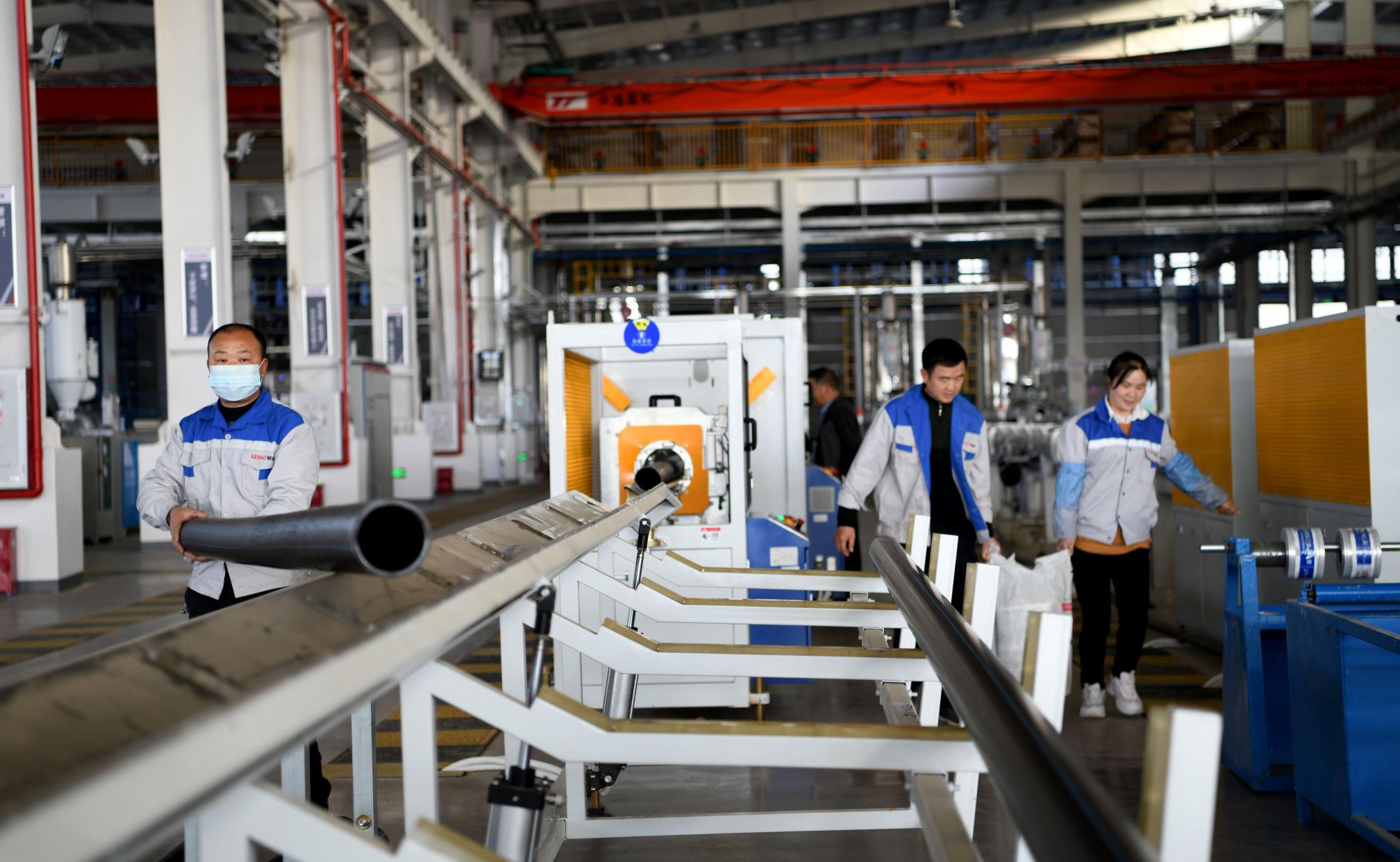 &nbsp; &nbsp; &nbsp; 江西联塑科技实业有限公司生产车间