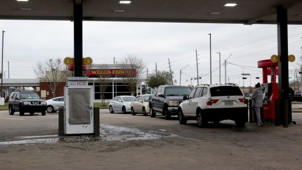 得州停电暴露美社会问题：决策失误、监管漏洞