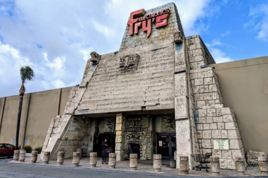 美国实体家电连锁店 Fry's Electronics 宣布永久关闭