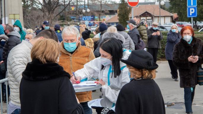 塞尔维亚新增新冠肺炎确诊病例3339例累计确诊453240例