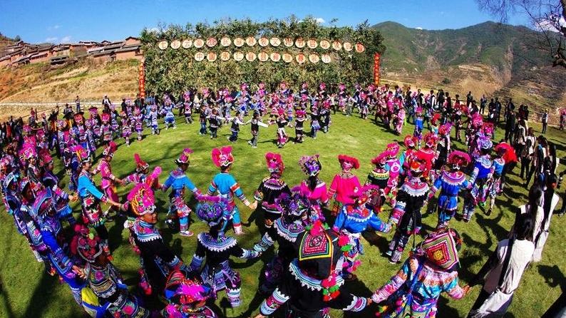 世界最古老的彝族“赛装秀”！元宵佳节如期上演
