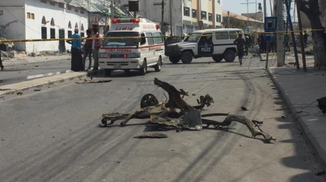 索马里首都摩加迪沙一天发生两起爆炸袭击