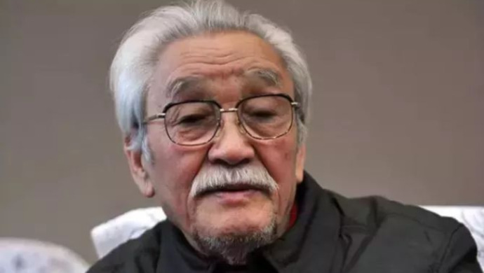 来源: 环球人物|作者:李璐璐人物简介:乌可力,蒙古族,1933年出生于