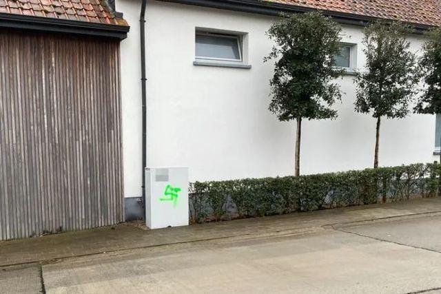 比利时首相住宅外现纳粹记号，警方封锁有关地区。图源：比利时媒体