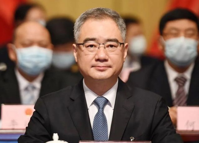 同日跨省担任省政府党组书记为什么王清宪直接当选省长而胡昌升是代