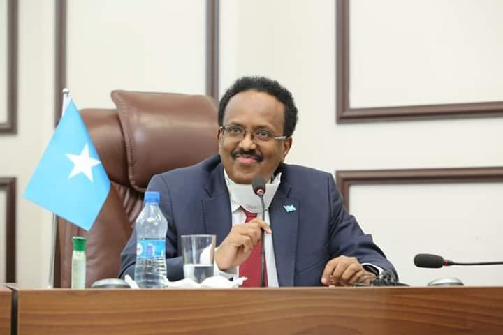 △图为索马里总统穆罕默德