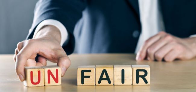 唯品会涉嫌不正当竞争被罚300万 回应：接受处罚 全面整改