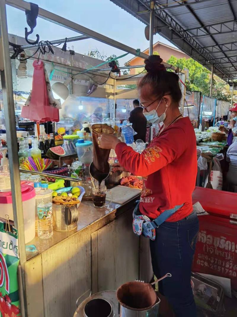 为照顾父亲毅然回国想创业却遇上疫情泰国女生讲述这一年的心路历程